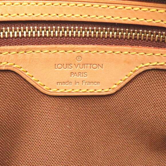 LOUIS VUITTON Authentic Brown Monogram Trotter Shoulder Bag - Picture 7 of 10